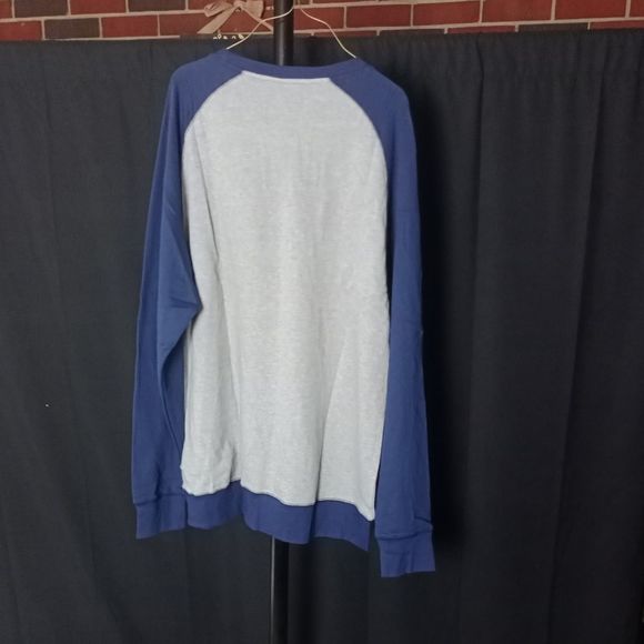 Cowboys Sweatshirt *NEW* - Picture 2 of 3